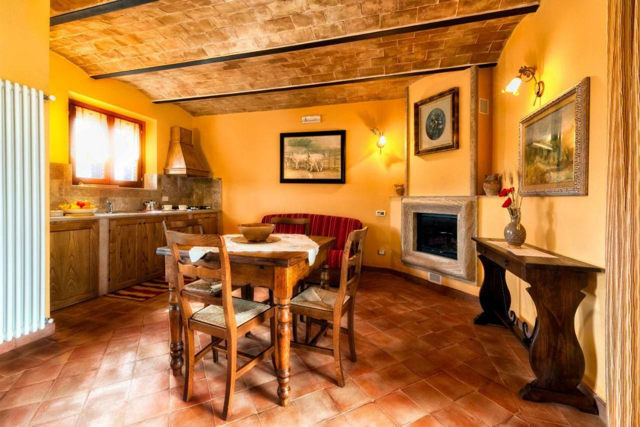 Il Grottino Di Saturnia Apartamento Exterior foto